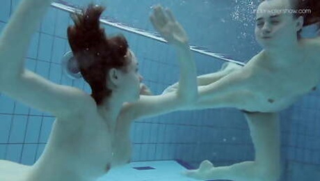 Anna Netrebko and Lada Poleshuk underwater lesbos