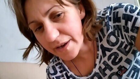 Well-proportioned fancy woman's hot mom sex